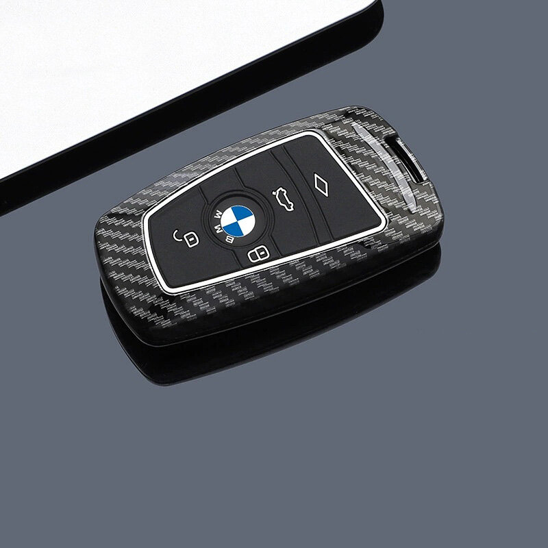 Karbon mintás szilikon tok BMW autókulcshoz (B5 típusú) | Carocase Premium Premium autókulcs tok - Részletes nézet 2