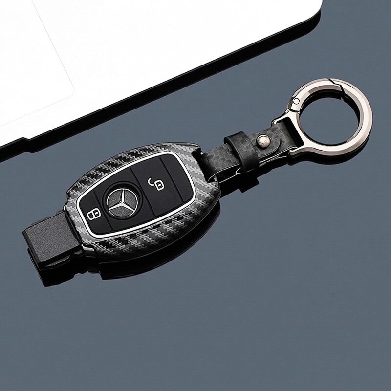 Silikonski ovitek v videzu karbona za avtomobilske ključe Mercedes Benz (tip M6) | Carocase Premium Premium ovitek za ključ - Podroben pogled 3