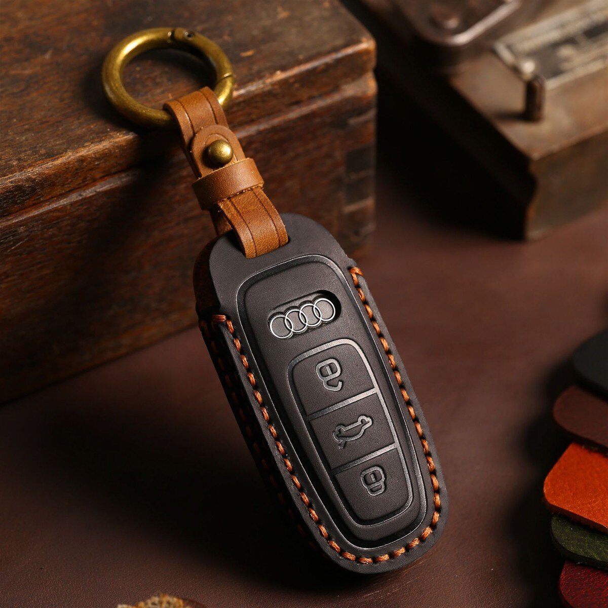 Odinis dėklas Audi automobilio raktams (tipas AX7) | Carocase Premium Odinis dėklas raktams Premium apsauga